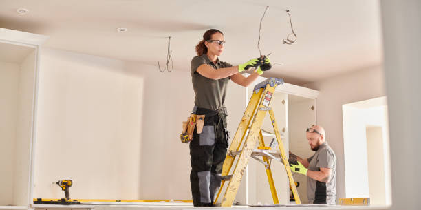 Best Electrical Contractors for Businesses  in Maplewood, WA