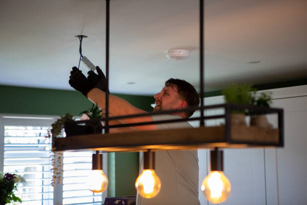 Best Residential Electrician Services  in Maplewood, WA